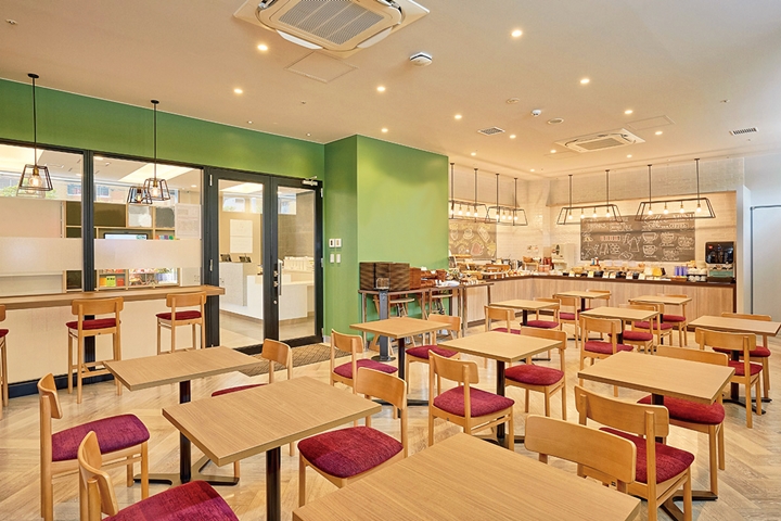 ▲餐廳的和洋式自助早餐提供超過30種菜色供住客任選。　圖：K.K. Hospitality Operations／來源