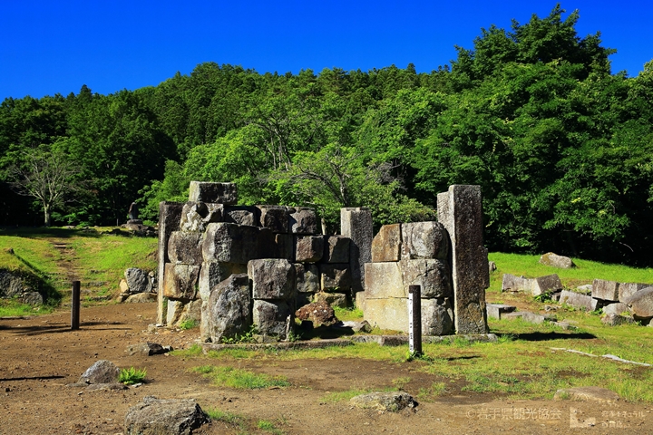 ▲橋野鐵礦山留下礦石採集場、搬運道路等遺跡，是近代製鐵工業發展的重要起源地。　圖：岩手縣、向日遊顧問有限公司／來源
