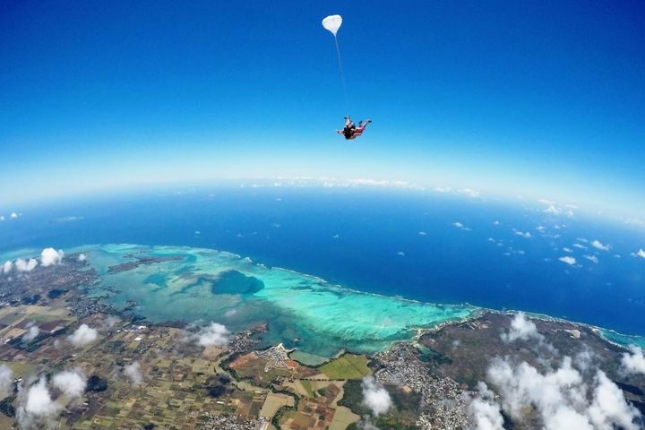 從空中探索模里西斯，有多樣玩法。　圖：Mauritius Tourism Promotion Authority／提供