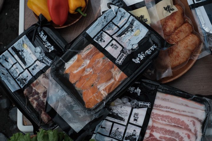 ▲君品 Collection 聯名烤肉箱宅配方案，2人份1,480元、4人份2,480元。　圖：雲品國際／提供