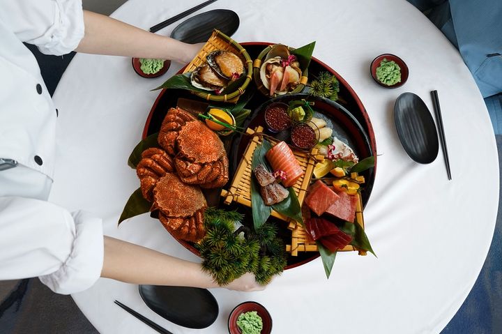 ▲Club Med 北海道度假村提供在地漁獲美食滿足旅客味蕾。　圖：Club Med／提供