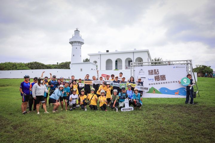 極南點鵝鑾鼻燈塔單車行 愜意漫遊探索國境之南