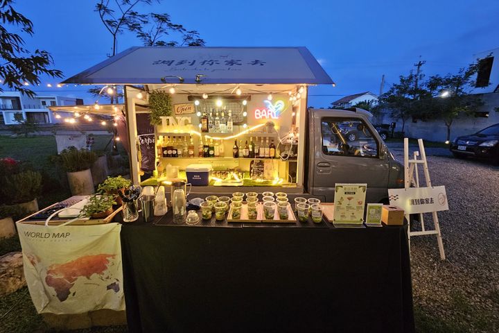 ▲野味市集結合多種異國風味美食餐車及微醺飲品。　圖：全聯善美的文化藝術基金會／提供
