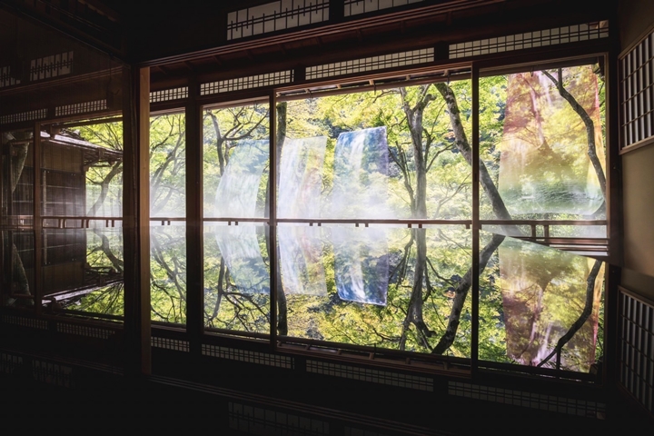 嵐山祐斎亭結合傳統與現代元素，展現出獨樹一格的日本之美。　圖：染工房夢祐斎／來源