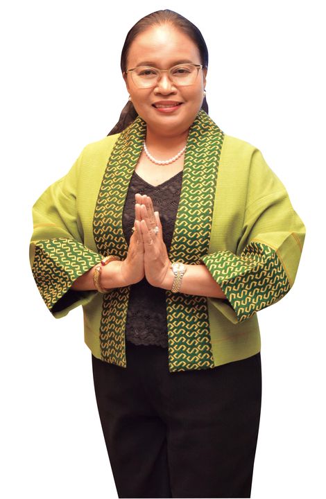 ▲泰國觀光局台北辦事處處長莎莉蔓歡迎旅客一起前往泰國，感受泰拳的運動魅力。　圖：泰國觀光局／提供