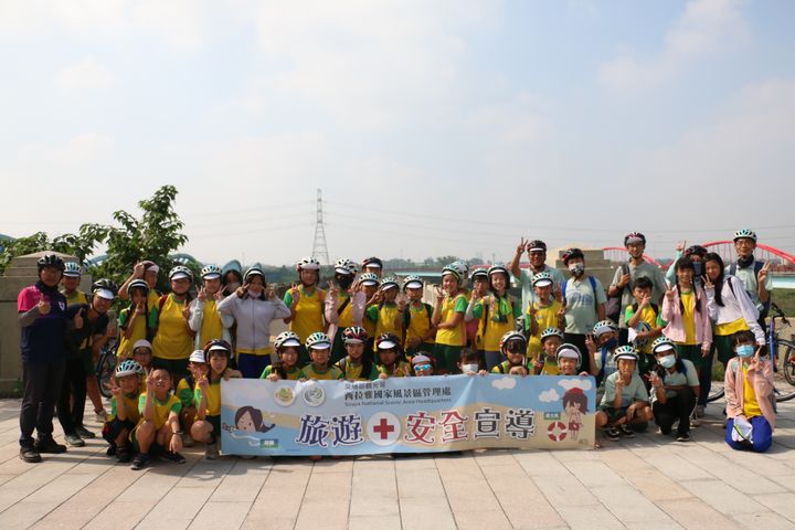 ▲「菱波官田－山海圳綠道」單車領騎活動，從菱波官田線、山海圳綠道、曾文溪渡槽橋，最後抵達嘉南橋。　圖：西拉雅國家風景區管理處／提供