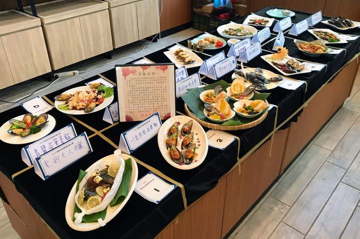 第二屆馬祖特色食材創意料理競賽以「淡菜」為主角。　圖：馬祖國家風景區管理處／提供