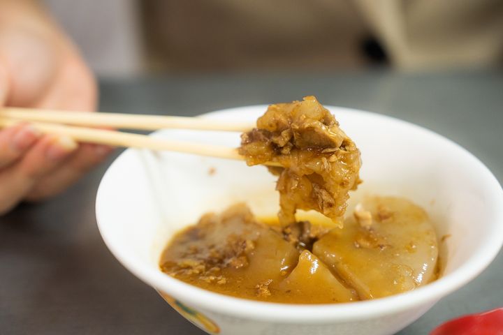 六甲美食－六甲菜市場旁無名肉圓。　圖：西拉雅國家風景區管理處／提供