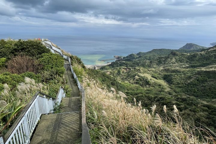 ▲報時山步道是九份山城輕鬆賞芒花首選步道。　圖：新北市政府觀光旅遊局／提供