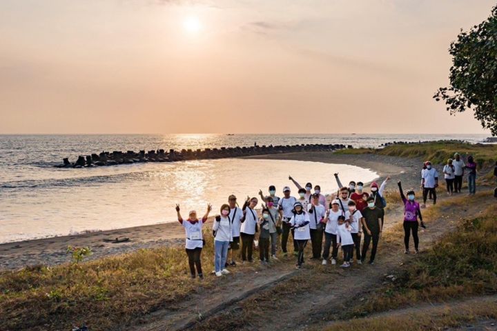 ▲11月11日一起來林園騎單車賞夕陽，漫遊海岸風光。　圖：高雄市政府觀光局／提供