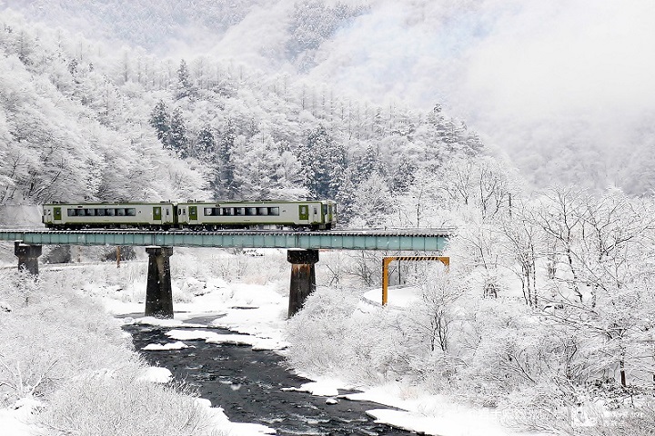 搭秘境鐵道山田線優游雪國岩手。感受冬日魅力！　圖：岩手縣/提供