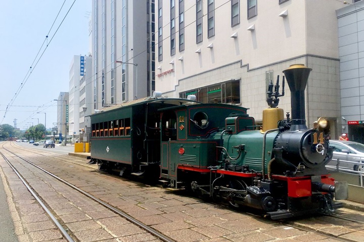 愛媛松山復古蒸氣火車「少爺列車」人氣高，相當受到海內外旅客歡迎。　圖：愛媛縣觀光國際課／提供