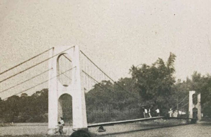 ▲1969年再次重建吊橋，成為第三代吊橋。　圖：台南市政府觀光旅遊局／提供