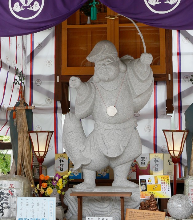 ▲佐賀市內最大尊的惠比須在「松原神社」，是祈求開運招福、生意興隆和中樂透之神。　圖：元氣佐賀／提供