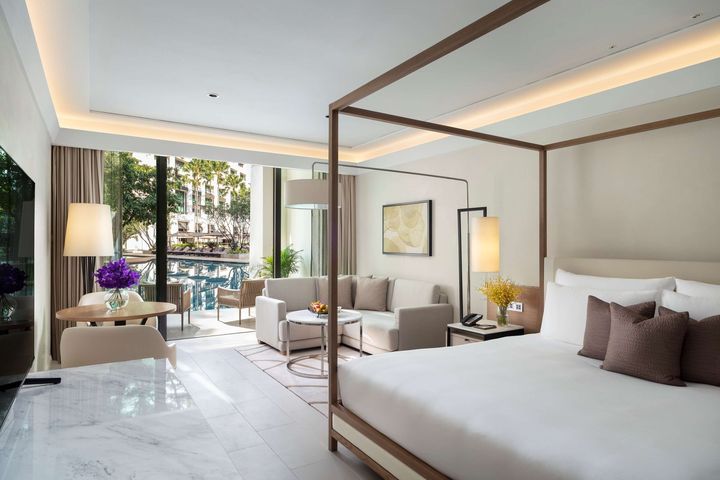 ▲Cabana Room 可直通泳池，擁有特大的住宿空間及私人陽台。　圖：暹羅凱賓基酒店／提供