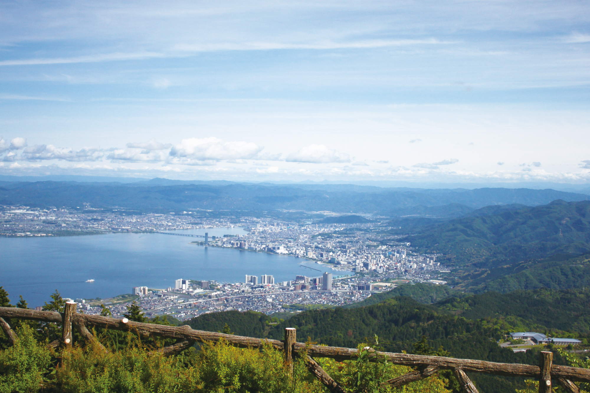 從比叡山上眺望的琵琶湖風景。　圖：向日遊顧問有限公司／提供