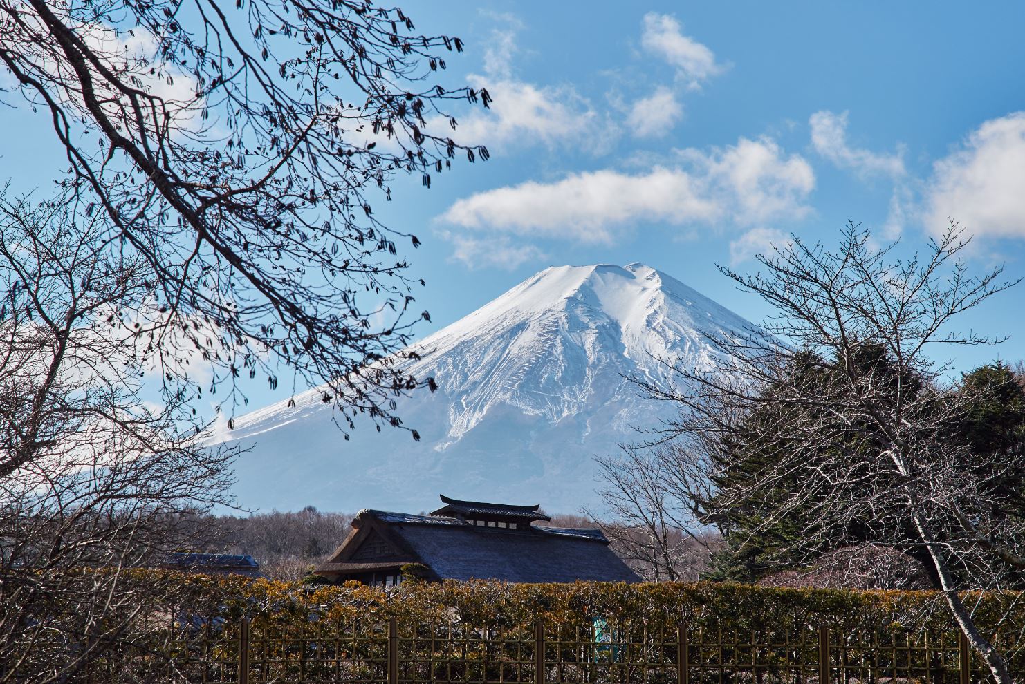 ▲忍野八海能感受到過去日本小村落的風光。　圖：向日遊顧問有限公司／提供