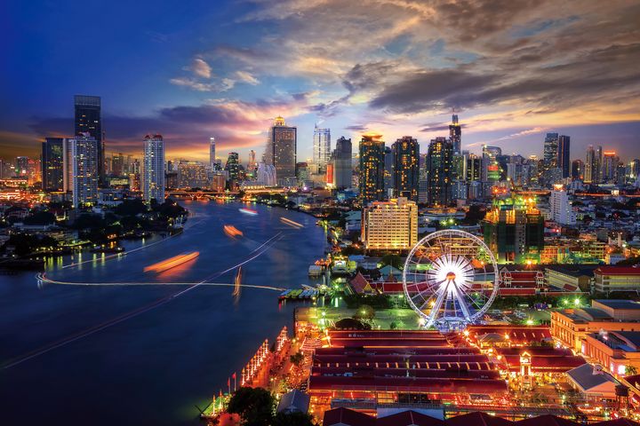  「泰」精彩／走訪高球天堂－泰國 在曼谷體驗味蕾的雲遊 到芭達雅感受刺激精彩的歡樂 