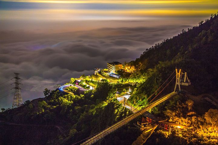 ▲10大熱門美拍景點「太平雲梯」。　圖：嘉義縣文化觀光局／提供