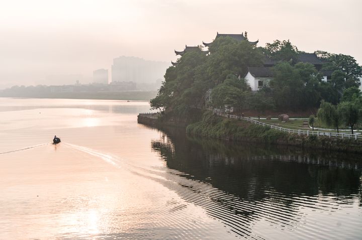 ▲依照清代建築格局重建的石鼓書院。　圖：shutterstock／來源