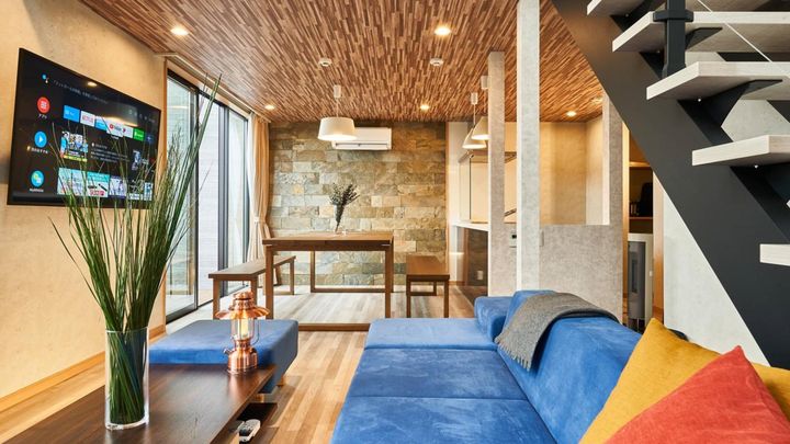 ▲「富士山中湖樂天住宿 Villa」提供樓中樓房型。　圖：樂天旅遊／提供