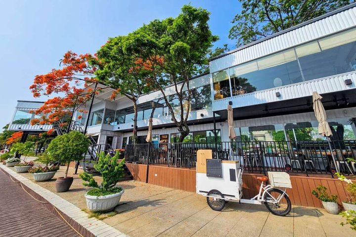 ▲愛河最新的委外經營餐廳「愛河走走」。　圖：高雄市政府觀光局／提供