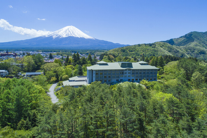 入住富士豪景飯店能同時享受富士山及河口湖美景。　圖：向日遊顧問有限公司／提供