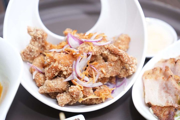 ▲高雄產地直送酥炸土魠魚炸。　圖：高雄市政府觀光局／提供