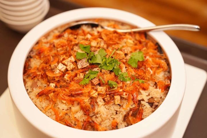 ▲高雄甲仙芋頭及櫻花蝦做成的炊飯。　圖：高雄市政府觀光局／提供