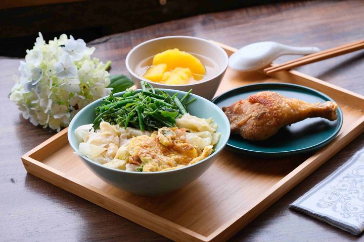 ▲品嚐農村割稻飯。　圖：台北市政府產業發展局／提供