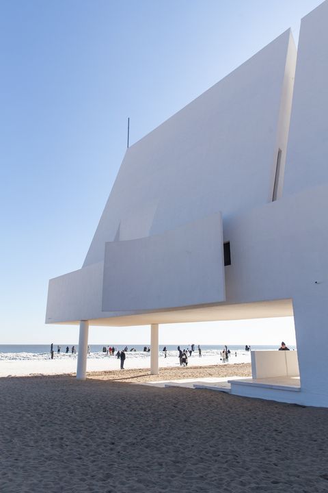 ▲彷彿電影故事的場景，秦皇島阿那亞禮堂流露寂靜美。　圖：shutterstock／來源