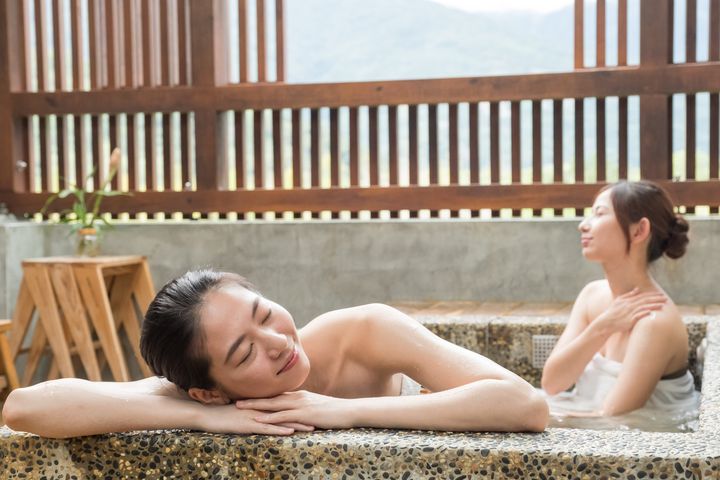 ▲為讓遊客輕鬆漫遊花東縱谷享受溫泉樂，現推出電子支付享加碼優惠回饋。　圖：花東縱谷國家風景區管理處／提供