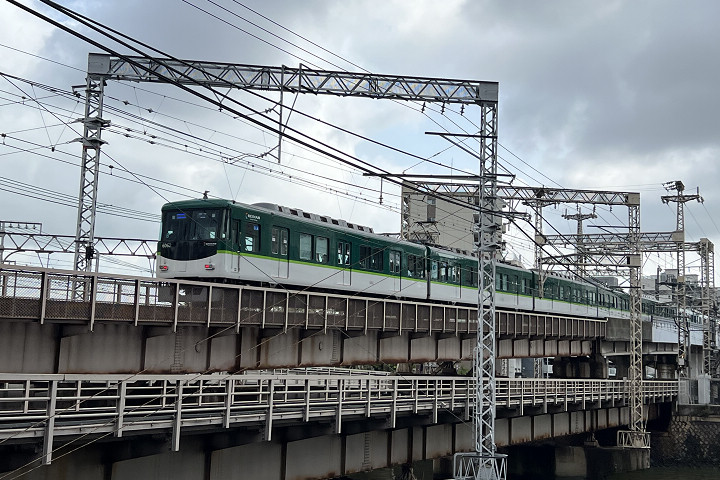 行經京都、大阪、滋賀，是觀光的最佳交通良伴。　圖：向日遊顧問有限公司／提供
