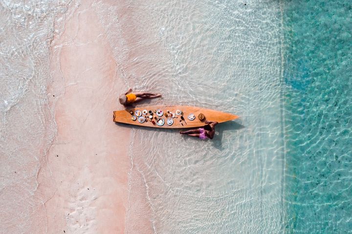 位於阿南巴斯群島、新加坡和印尼婆羅洲之間的小島上，Bawah Reserve 相當隱密而浪漫。　圖：Heavens Portfolio／提供