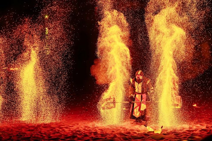 ▲「Coming+True+Fire+Group+即將成真火舞團」將於9/1帶來壓軸火舞演出。　圖：新北市政府綠美化環境景觀處／提供