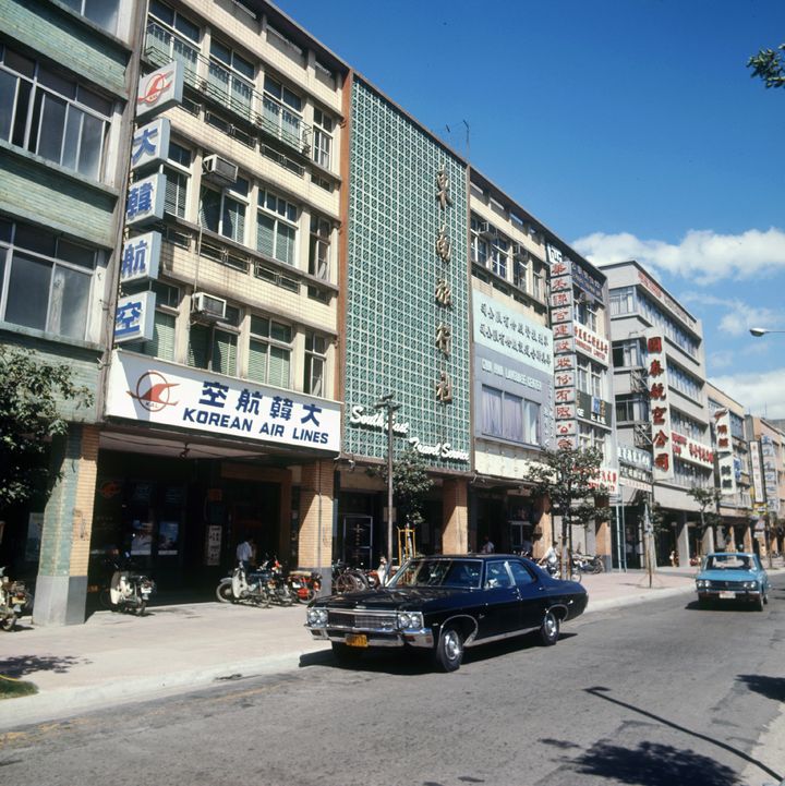 ▲1969年初期，大韓航空在台灣辦公室，見證半世紀的茁壯。　圖：大韓航空／提供