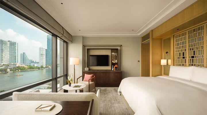 ▲曼谷嘉佩樂酒店客房飽覽湄南河風光。　圖：Capella Bangkok official website／來源