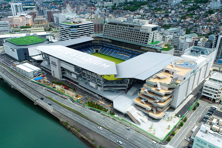 ▲結合體育場、巨蛋、飯店、商場、辦公大樓的「NAGASAKI STADIUM CITY」。　圖：NAGASAKI STADIUM CITY／提供