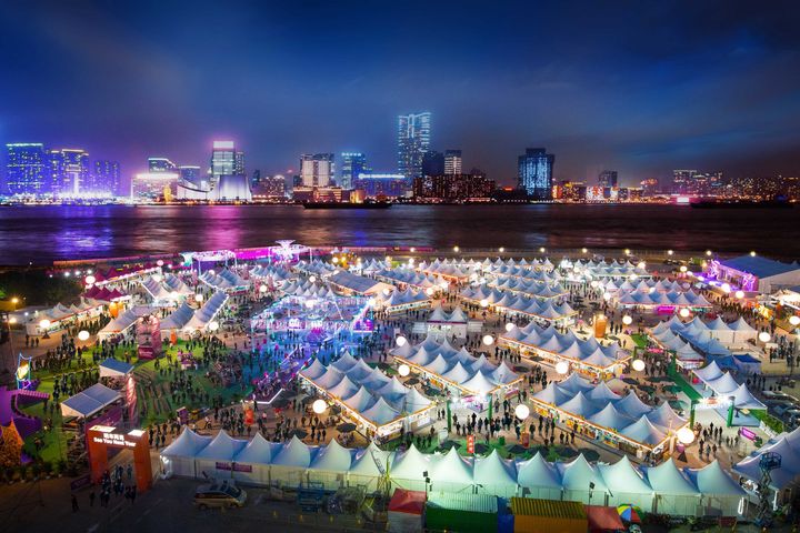 「香港美酒佳餚巡禮」將於10/23-10/27強勢回歸中環海濱。　圖：香港旅遊發展局／提供