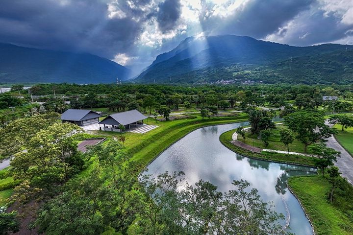 鳳林遊憩區露營區水岸亮點。　圖：花東縱谷國家風景區管理處／提供