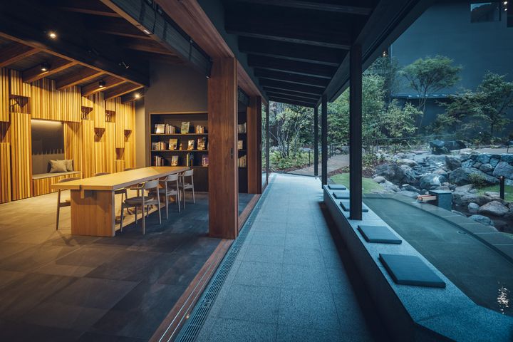 ▲「星野集團 界 奧飛驒」設有露天大浴場及充滿日式氛圍的中庭足浴。　圖：Klook／提供