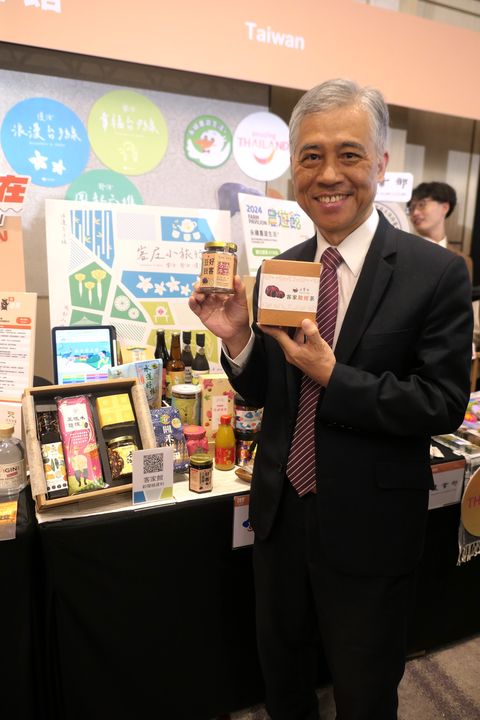 ▲客委會范副主委邀請大家共下來遊覽客家景點、體驗客家文化，帶等路回家。　圖：客家委員會／提供