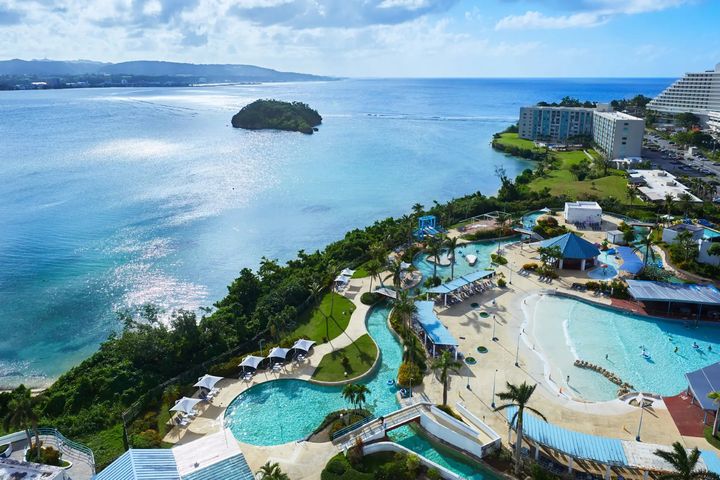 RISONARE GUAM 度假村攜手華航推出優惠專案，指定時間入住優惠多。　圖：星野集團 RISONARE GUAM／提供