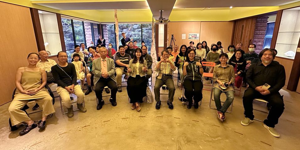 ▲2024北海岸駐地創作成果展開幕大合照。　圖：北海岸及觀音山國家風景區管理處／提供