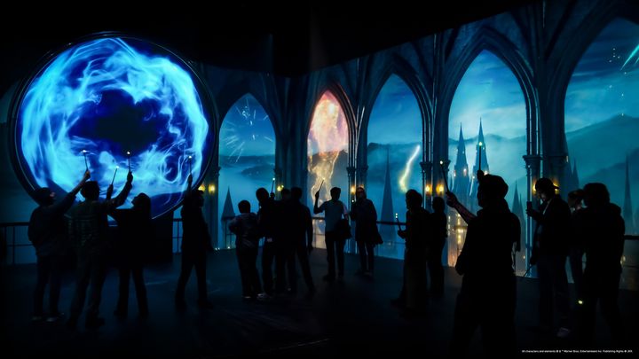 ▲《哈利波特：魔法幻境》沉浸式展覽，邀請旅客展開一場奇幻的魔法之旅。　圖：聖淘沙名勝世界／提供