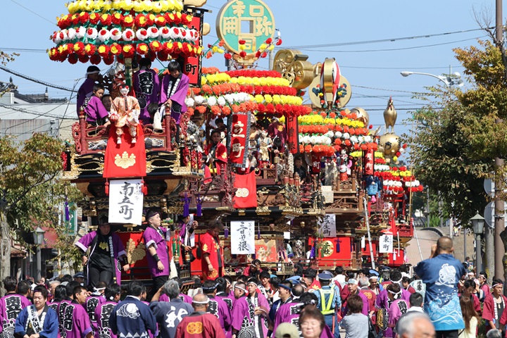 每年10/01的「新湊曳山祭」是在射水市新湊地區中心舉辦的重要祭典。　圖：射水市／提供