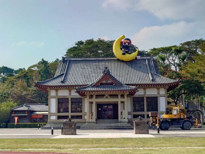 ▲旗山燈會武德殿上香蕉彎月忍者。　圖：高雄市旗山區公所／提供