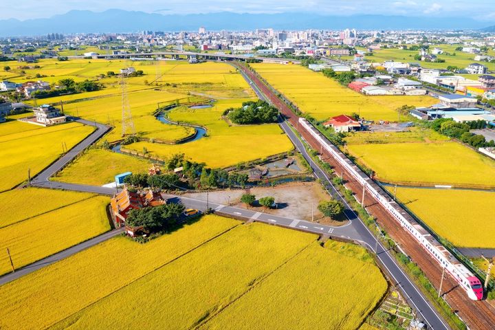 使用「宜蘭好行3日券」暢遊宜蘭，可享超值票價；圖為宜蘭礁溪。　圖：shutterstock／來源