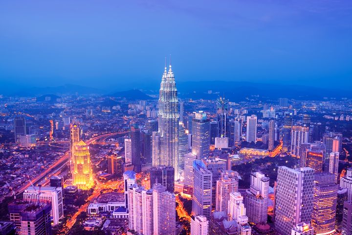 ▲吉隆坡雙子星塔夜景。　圖：shutterstock／來源