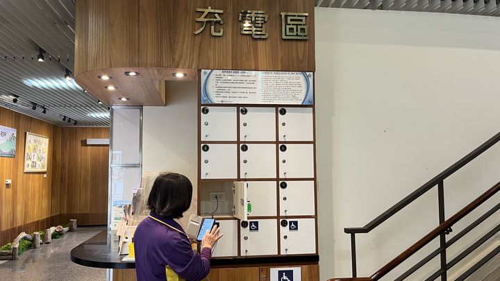 ▲新威遊客中心充電區。　圖：茂林國家風景區管理處／提供